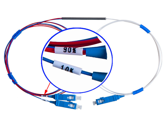 L'accoppiatore ottico 1×2 di WDM FBT 10/90 della rete di CATV ha fuso i pacchi affusolati del separatore
